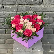 Цветочная композиция из Розы в коробке #REPLACE_PRED# Приводино