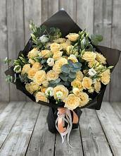 Букет цветов из:  Розы и Лизиантусы #REPLACE_PRED# Приводино