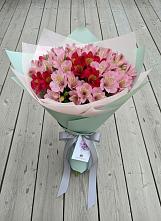 Букет цветов из:  Альстромерии #REPLACE_PRED# Приводино