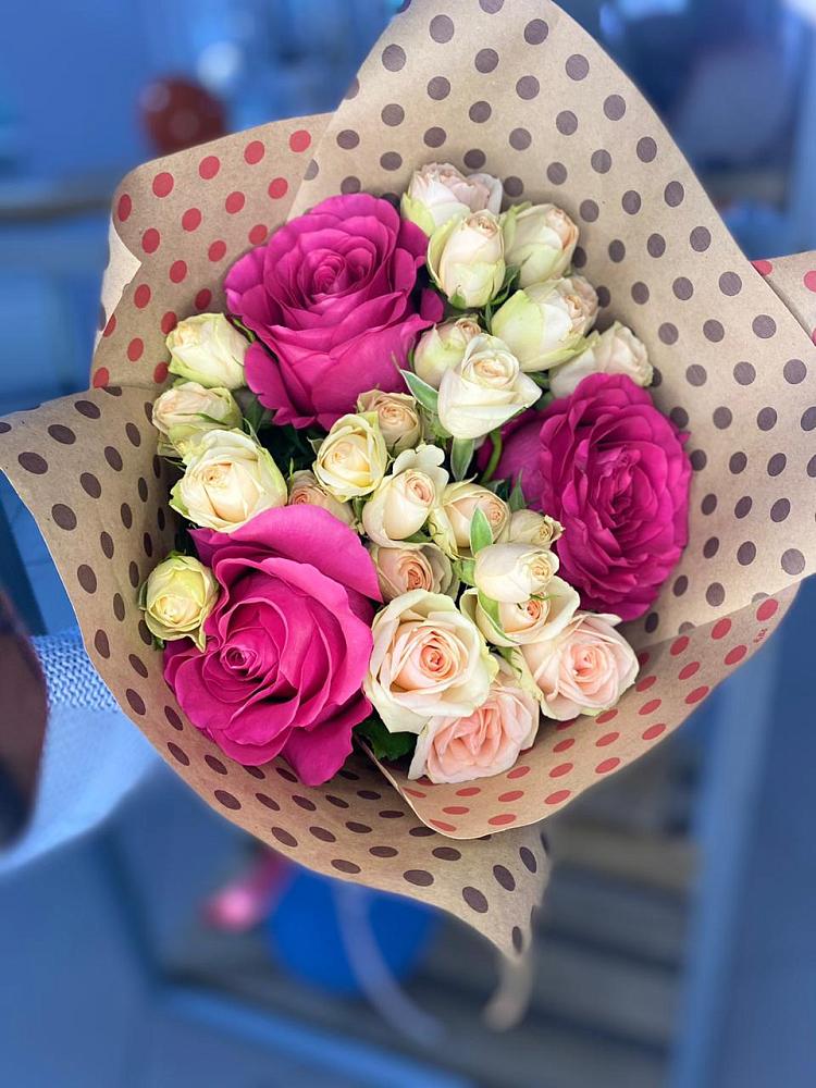 Букет цветов из: Розы в Приводино