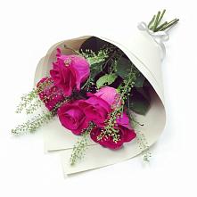 Букет цветов из:  Розы в Приводино
