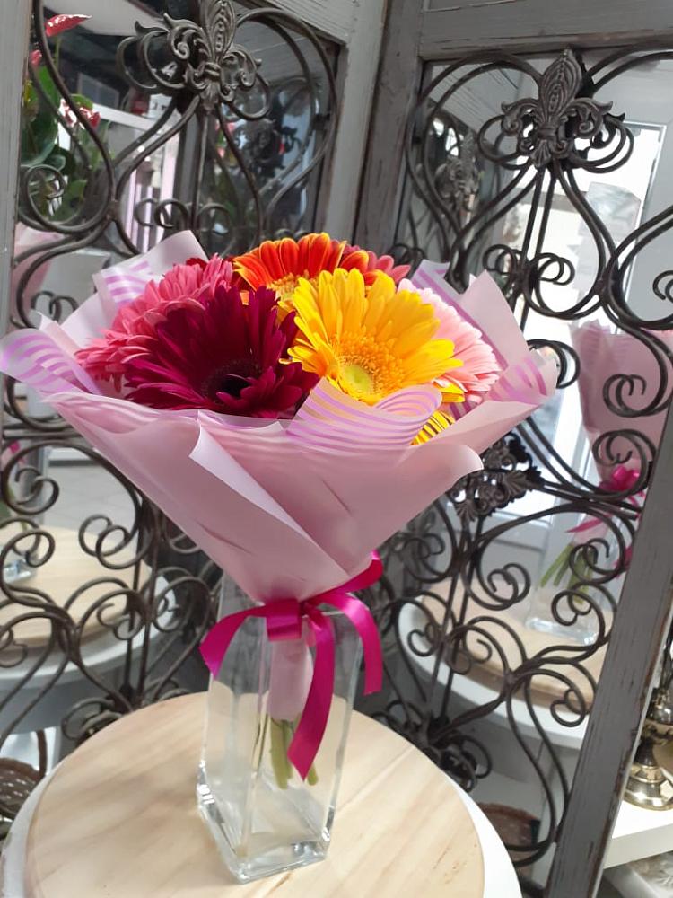 Букет цветов из: Герберы в Приводино