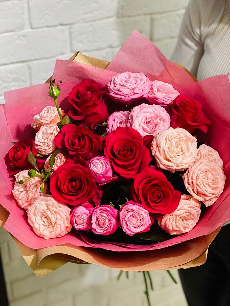 Букет цветов из: Розы в Приводино