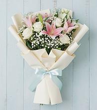 Букет цветов из:  Лилии в Приводино