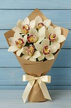 Букет цветов из:  Орхидеи и Розы в Приводино